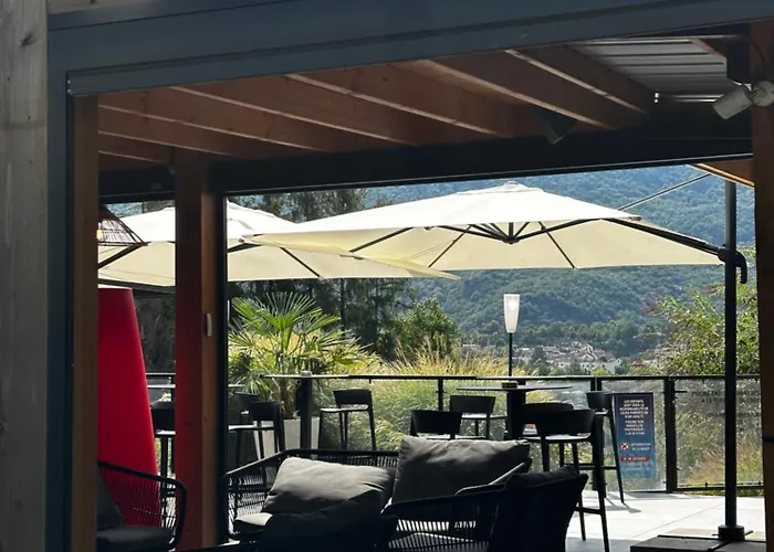 Hotel Restaurant Le Repère Vizille